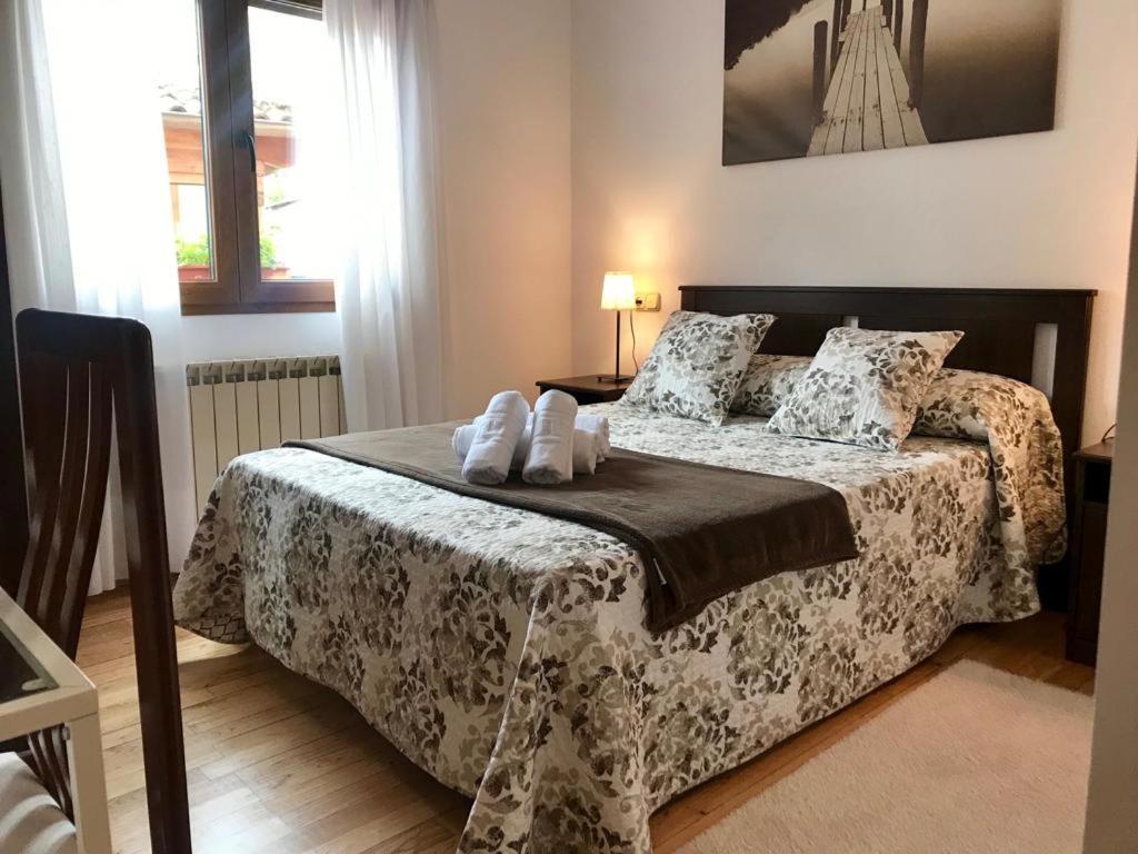 El Barredo Villa Onís Esterno foto